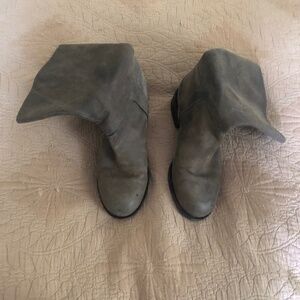 Cole Haan Olive green/loden Tantivy pull on boots Size 8B